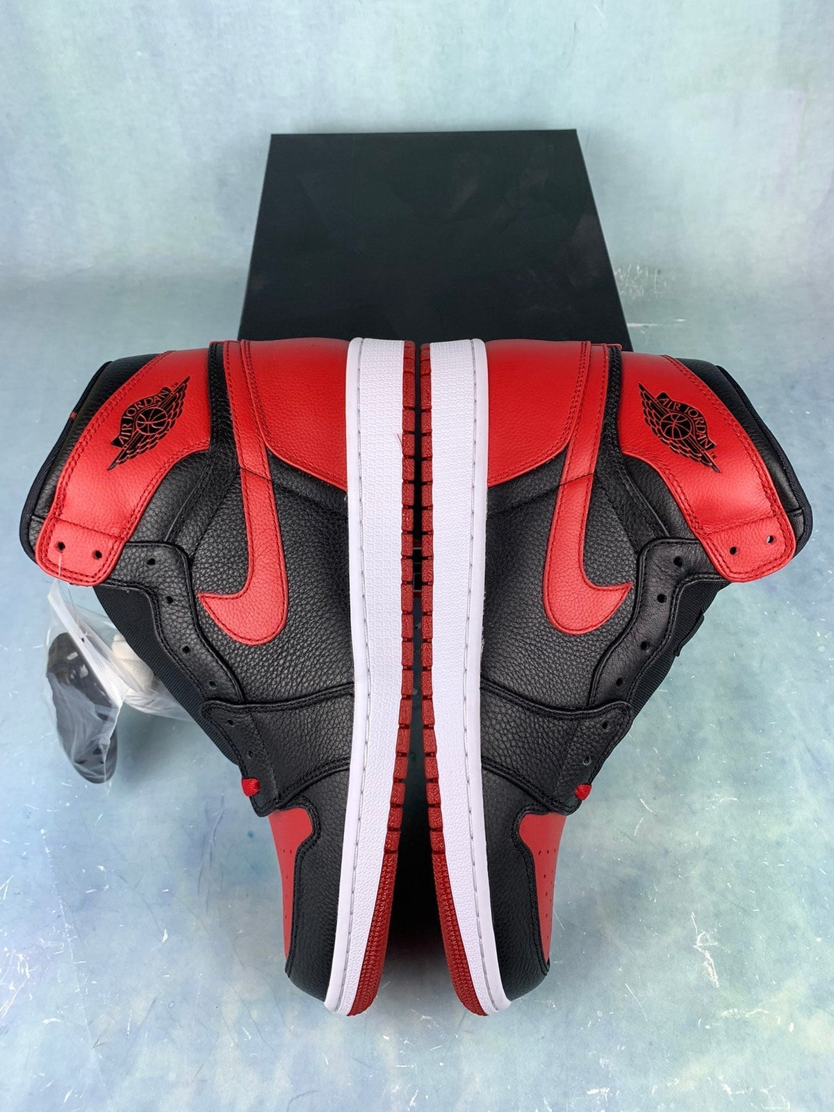 Air Jordan 1 High Black/Red Banned 432001-001 Unisex Sneakers