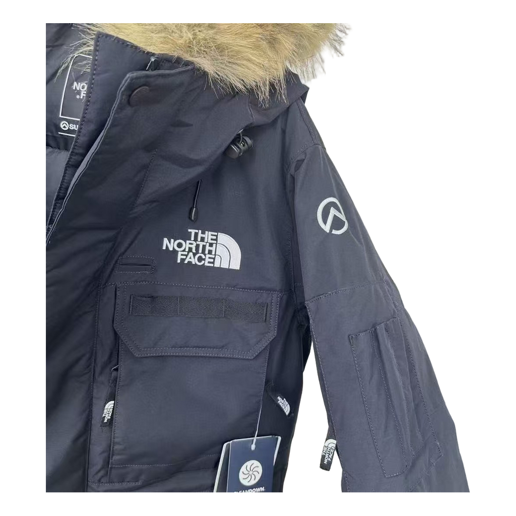 The North Face Four-Pocket Fur-Trim Hooded Parka | Graphite | Down Insulated