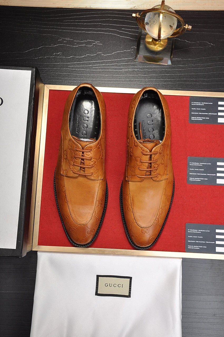 Gucci Men's Cap-Toe Lace-Up Dress Shoes