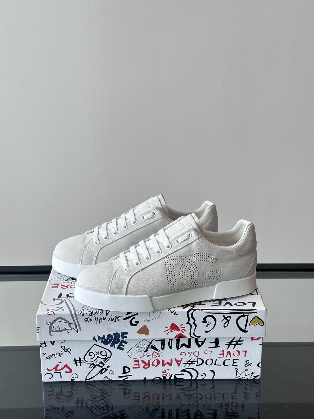 Dolce & Gabbana Lace-Up Low-Top Sneakers