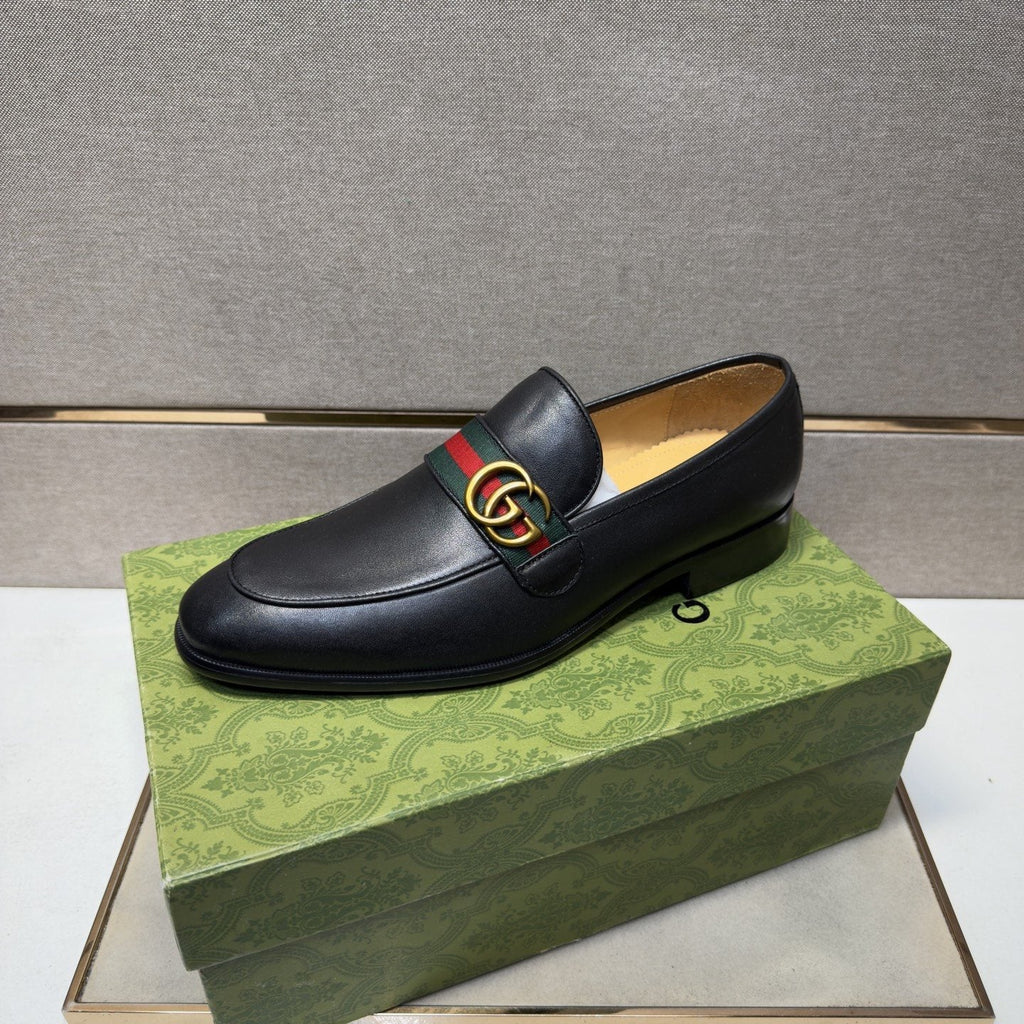 Gucci Men's Black Strap Loafers